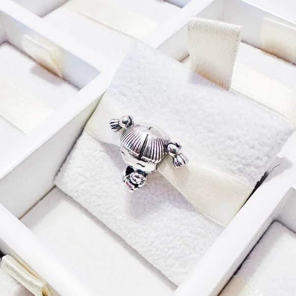 925 Sterling Silver Little Girl With Teddy Bead Charm Bead Fits Pandora Bracelet - Picture 7 of 8